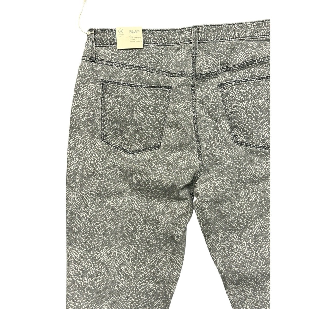Universal Thread Python Snake Print Jeans 18R Hig… - image 6